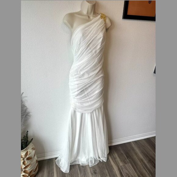 Tadashi Shoji NWT Sz 12 Ivory One Shoulder Ruched Mermaid Gown Lace Formal Bride - Picture 7 of 15